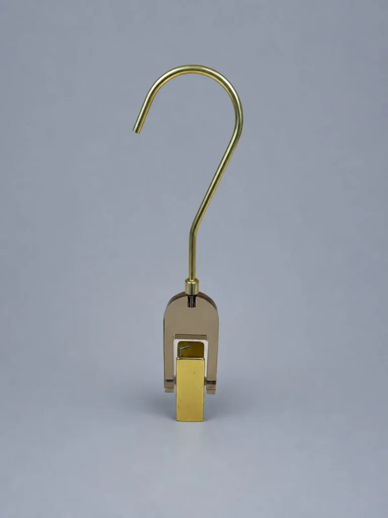 JY32 Acrylic Hat Clip Hanger detail view 2
